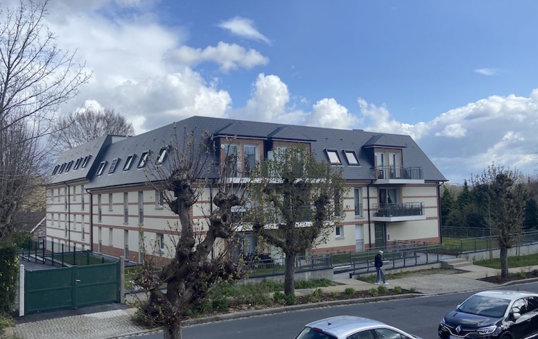 Immeuble de Logement Fontaine La Mallet